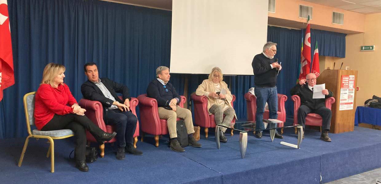 Sindacati, in un libro i 135 anni della Cgil Terni