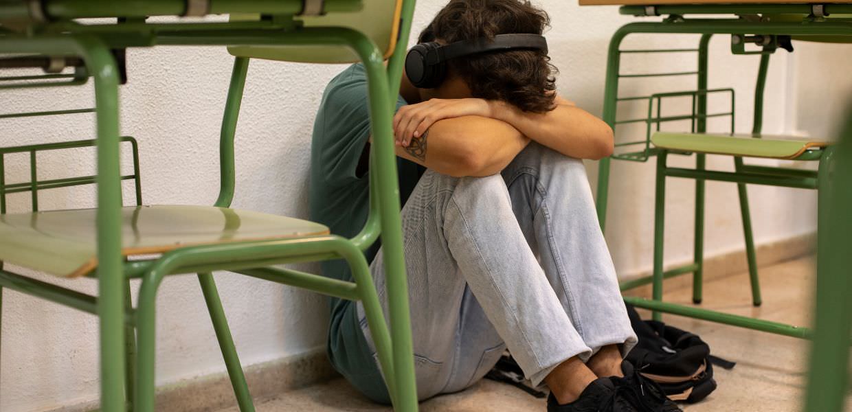 L’espulsione da scuola sono collegate agli atti di violenza dei giovani: lo studio inglese