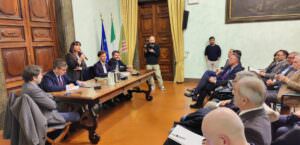 Umbria, tavolo tra Regione e associazioni di categoria per il futuro della comunità, Stefania Proietti e giunta