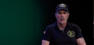 La valigia dell’artista, 12° puntata con la cantautrice Stella Merano e il Krav Maga di Mario Benedetti, Benedetti foto