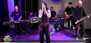 La valigia dell’artista, 15° puntata con il rock degli Sos ed i romanzi di Anna Vera Viva, Sunrise Band