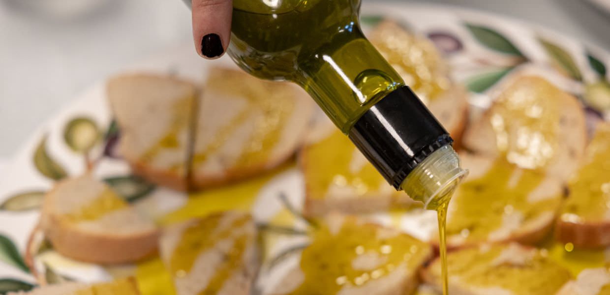 Turismo slow, ‘Passeggiate & Buon gusto’ per conoscere gli oliveti di Amelia (Tr)