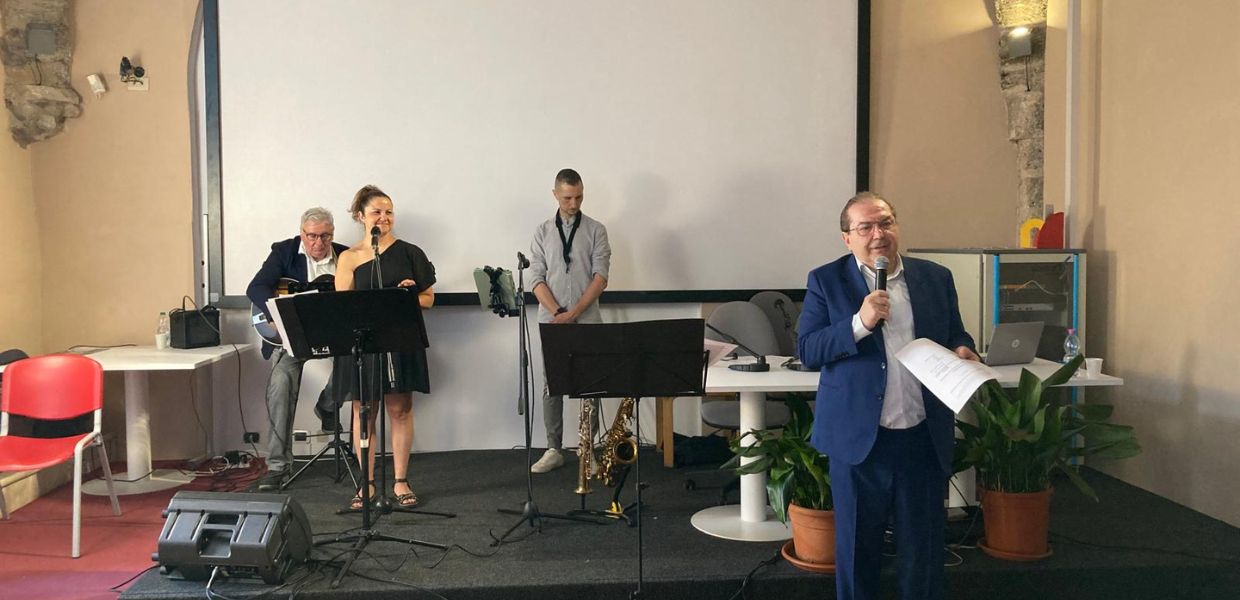 Cultura, Paolo Mancini presenta il suo ‘Sapori di infinito’