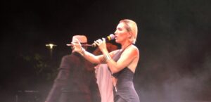 Musica, Castelraimondo (Mc), grande successo e tanti artisti in ricordo di Gianni Ravera, Serena Brancale