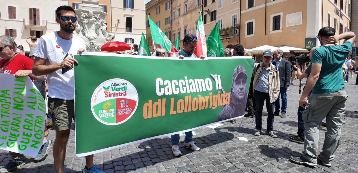 Riforma della caccia, flash mob a Roma | VIDEO