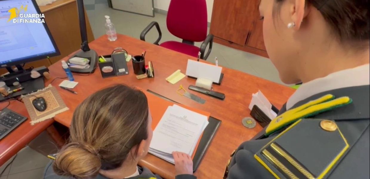 truffe bonus edilizi arresti palermo