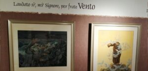 Assisi (Pg), inaugurata la mostra con cui Gino Covili indaga sul San Francesco ‘terreno’, mostra 1