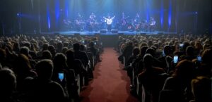 Musica, a Terni arriva ‘Voglio vederti danzare’, l’omaggio a Franco Battiato, foto pubblico