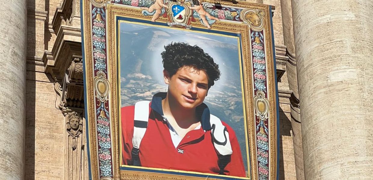 Chiesa, San Carlo Acutis è il primo santo millenial