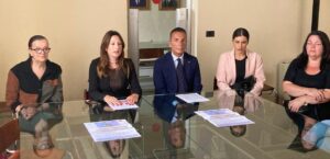 Terni, Scuola, progetto ‘Zaino Sospeso’ per le famiglie in difficoltà. conferenza stampa