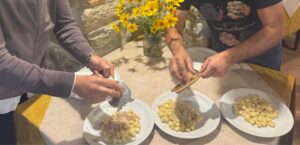 Pietralunga (Pg), al via il doppio weekend dedicato al tartufo bianco, gnocchi al tartufo