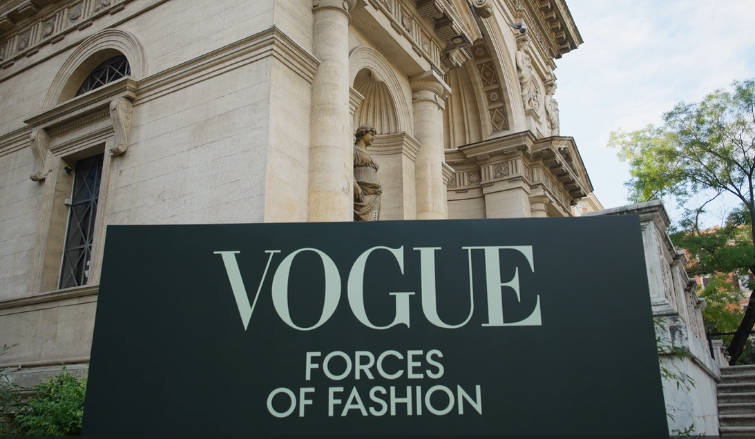 Roma capitale della moda con l'evento di vogue Italia “Forces of Fashion” alla Casa dell’Architettura di Roma, con migliaia di giovani provenienti da tutta Italia.