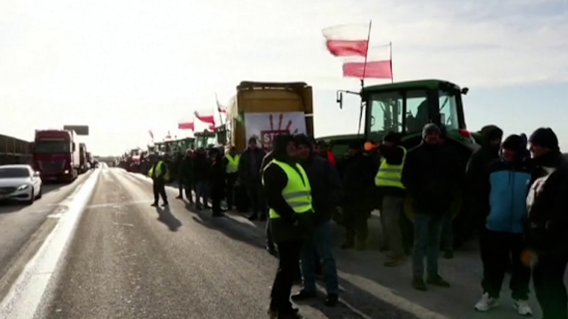 Mercosur, in Polonia gli agricoltori occupano le strade contro l'accordo commerciale