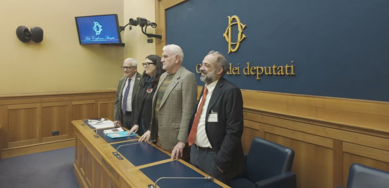 gaza genocidio esposti governo