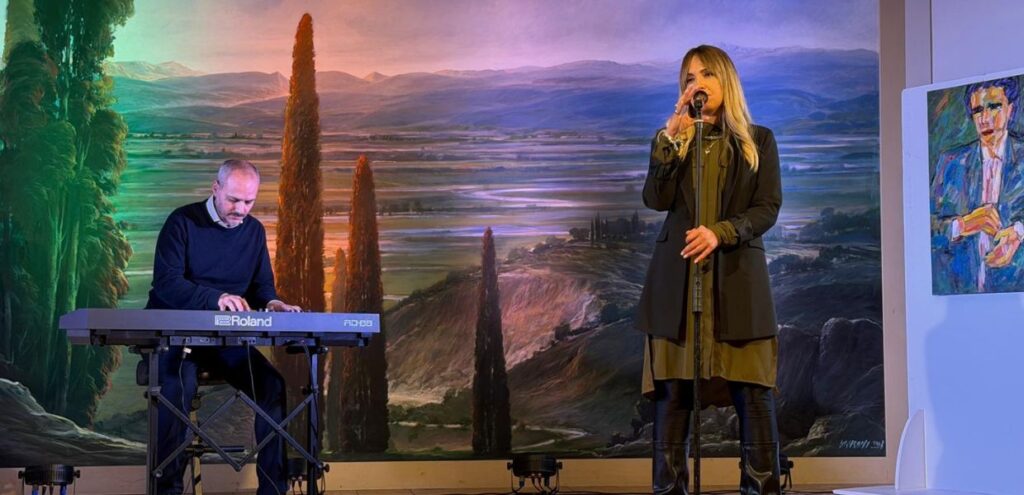 Dal 23 gennaio su TeleAmbiente, ‘La valigia dell’artista’ con musica, arte, cultura e territorio 1 Dal 23 gennaio su TeleAmbiente, ‘La valigia dell’artista’ con musica, arte, cultura e territorio, Serena Cecchi e D4D