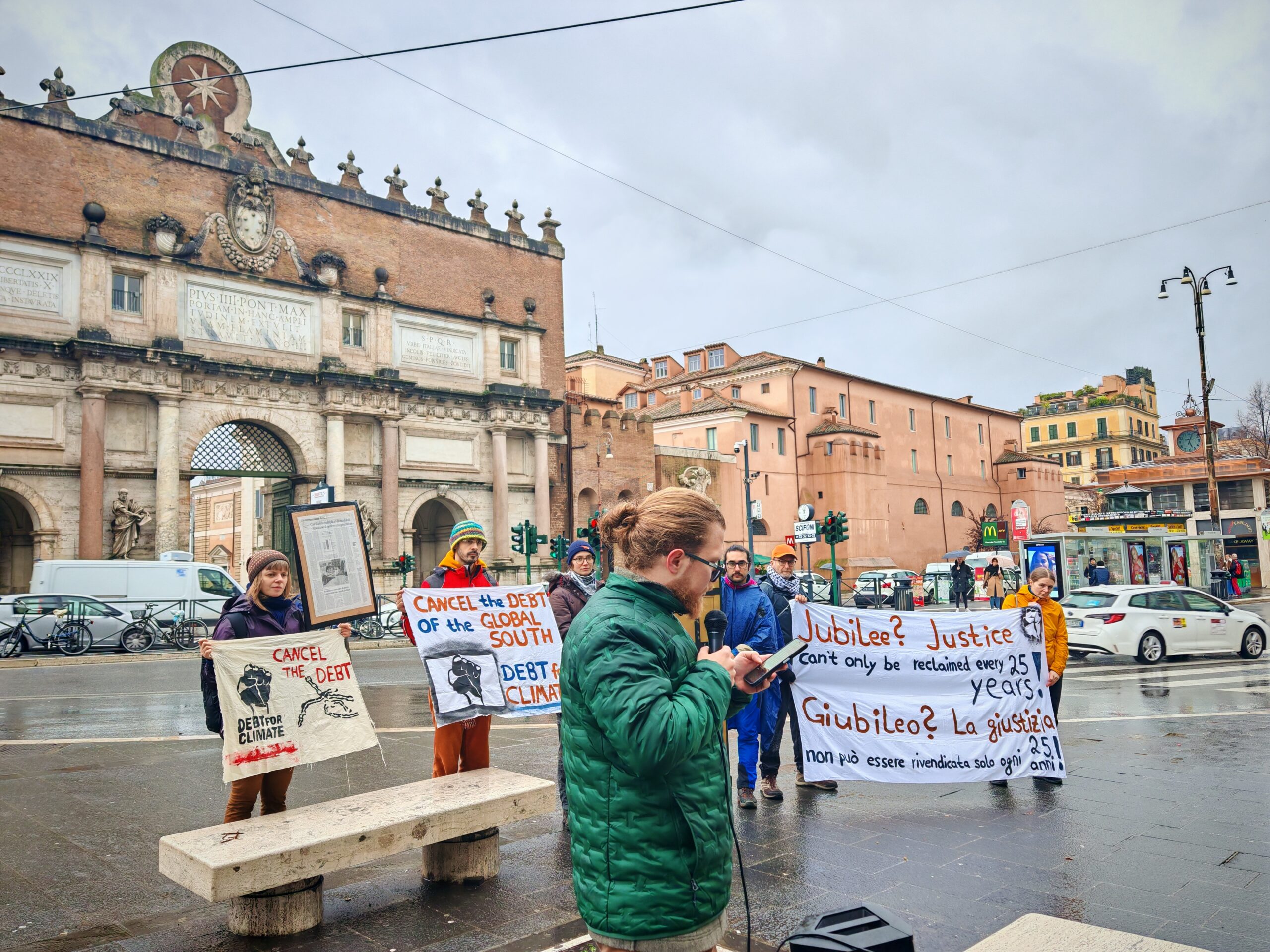 Debt for Climate: "Lo spirito del Giubileo continui con la cancellazione del debito"
