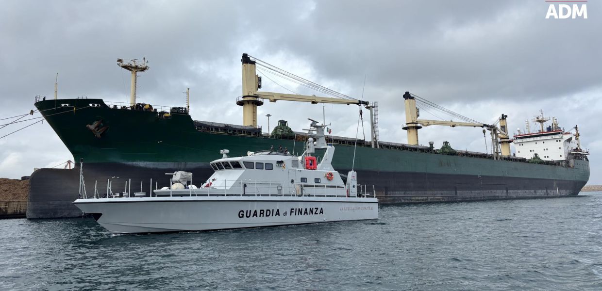 nave sequestrata brindisi