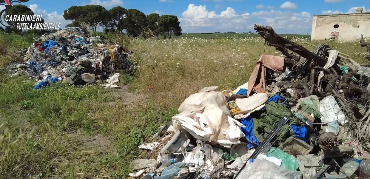 rifiuti traffico illecito italia bulgaria