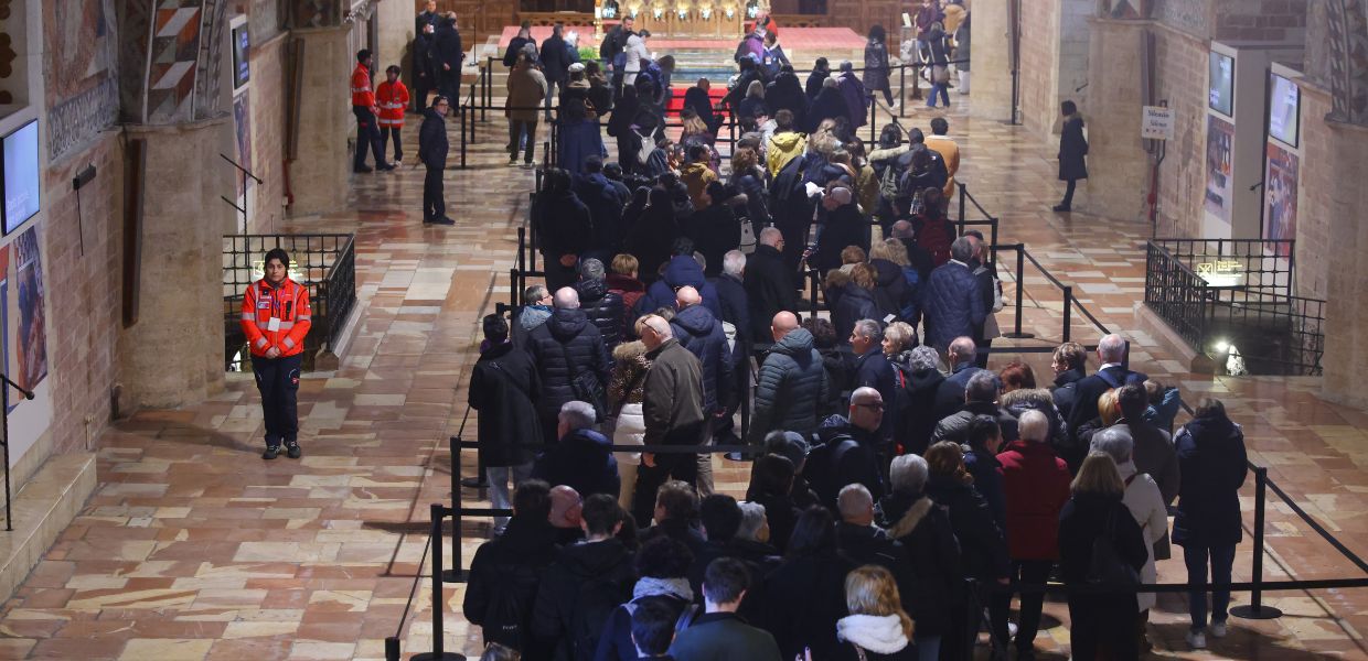 Assisi, oltre 370 mila pellegrini per le spoglie mortali di San Francesco