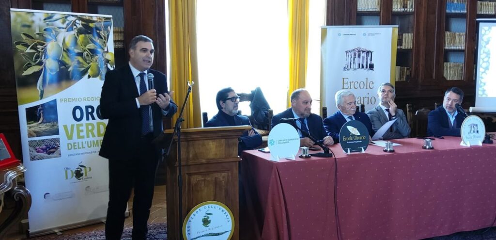 Oro Verde dell’Umbria, premiati i migliori oli della regione 1 Oro Verde dell’Umbria, premiati i migliori oli della regione, Federico Sisti