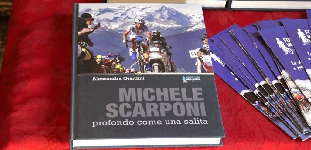 A Perugia iniziativa Sicurezza Stradale con la Fondazione Scarponi 2 A Perugia iniziativa Sicurezza Stradale con la Fondazione Scarponi, libro su Michele Scarponi