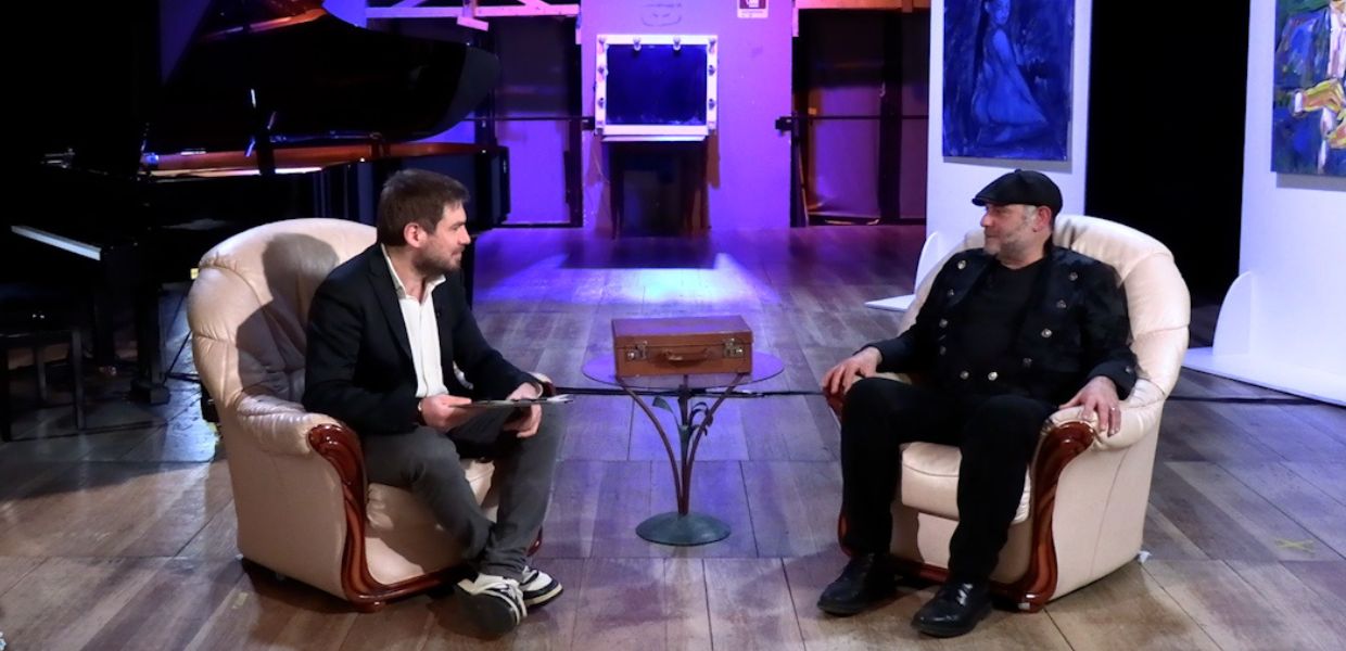 La Valigia dell’artista giovedì 2 aprile alle 2130, con i ceraioli di Bevagna, Ballarano e i Musai di Gabriella Grisanti