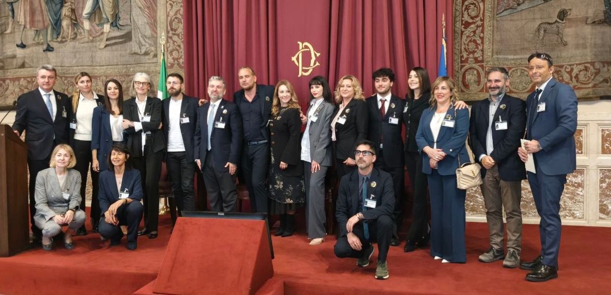 L’Italia Green Film Festival è ufficialmente iniziato. Questa mattina a Roma, nella Sala della Regina di Palazzo Montecitorio, si è tenuta la conferenza stampa che ha dato il via alla settima edizione del concorso cinematografico a tema ambientale e sociale.