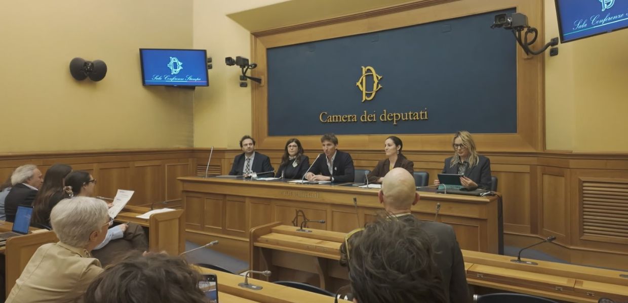 mense green proposta di legge eleonora evi