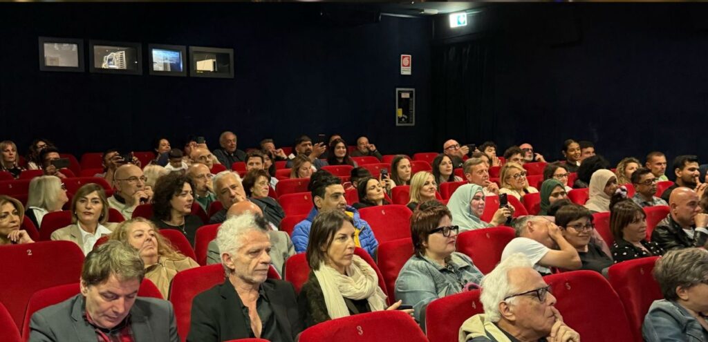 Cinema, ‘La bolla delle acque matte’: rigenerazione di Castelluccio di Norcia 1 Cinema, ‘La bolla delle acque matte’ rigenerazione di Castelluccio di Norcia, foto pubblico