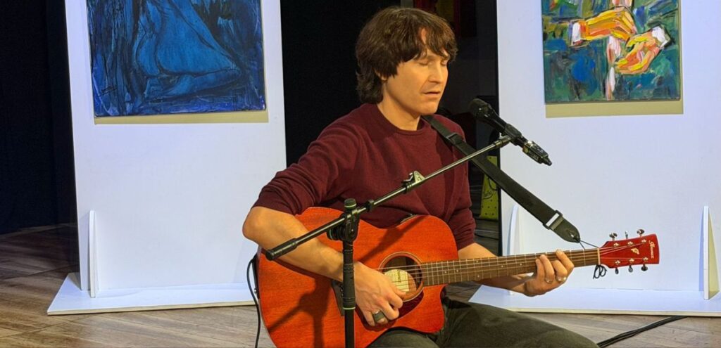 La Valigia dell’artista giovedì 14 maggio alle 2130, nona puntata con il dipintore, Mauro Di Maggio e la modella Cecilia Alma Levita, Mauro Di Maggio