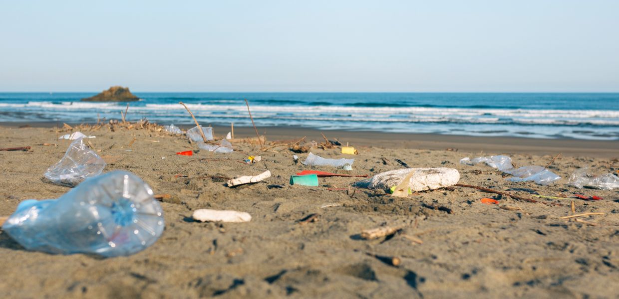 Le microplastiche aumentano rischio di infarti, ictus e obesità. Marevivo “Applicare legge SalvaMare”