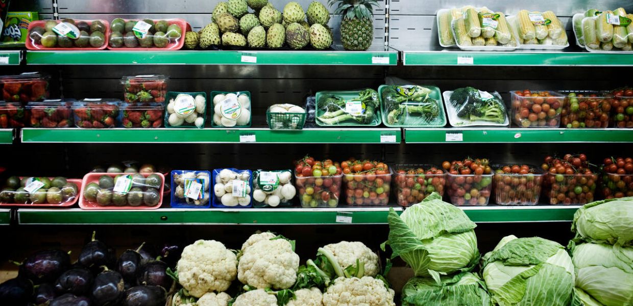Plastica riciclata negli imballaggi alimentari, i rischi nel report FAO