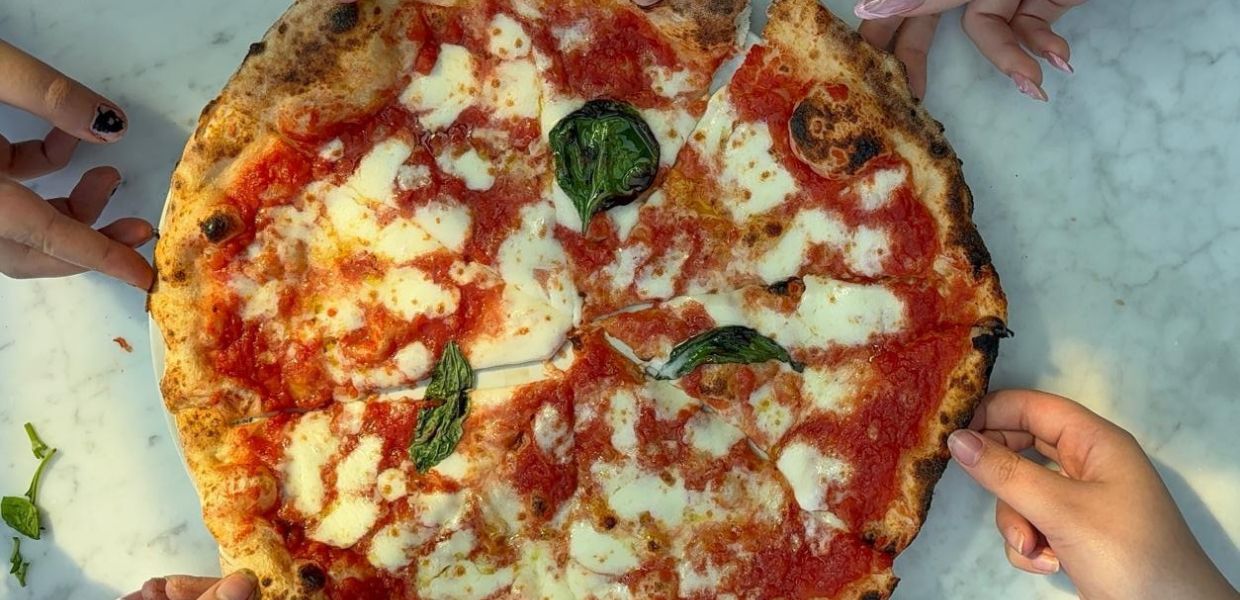 "Mani Im-pasto", a Brescia il laboratorio di pizzaterapia per adolescenti fragili