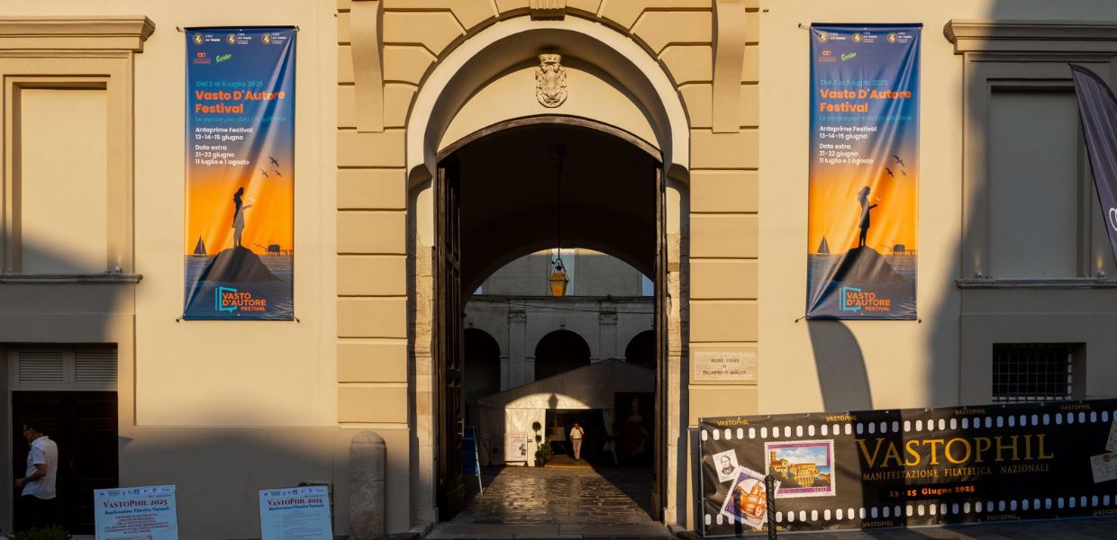Al via la V edizione del Vasto d’autore Festival libri, lectio e spettacoli per ricercare l’essenziale
