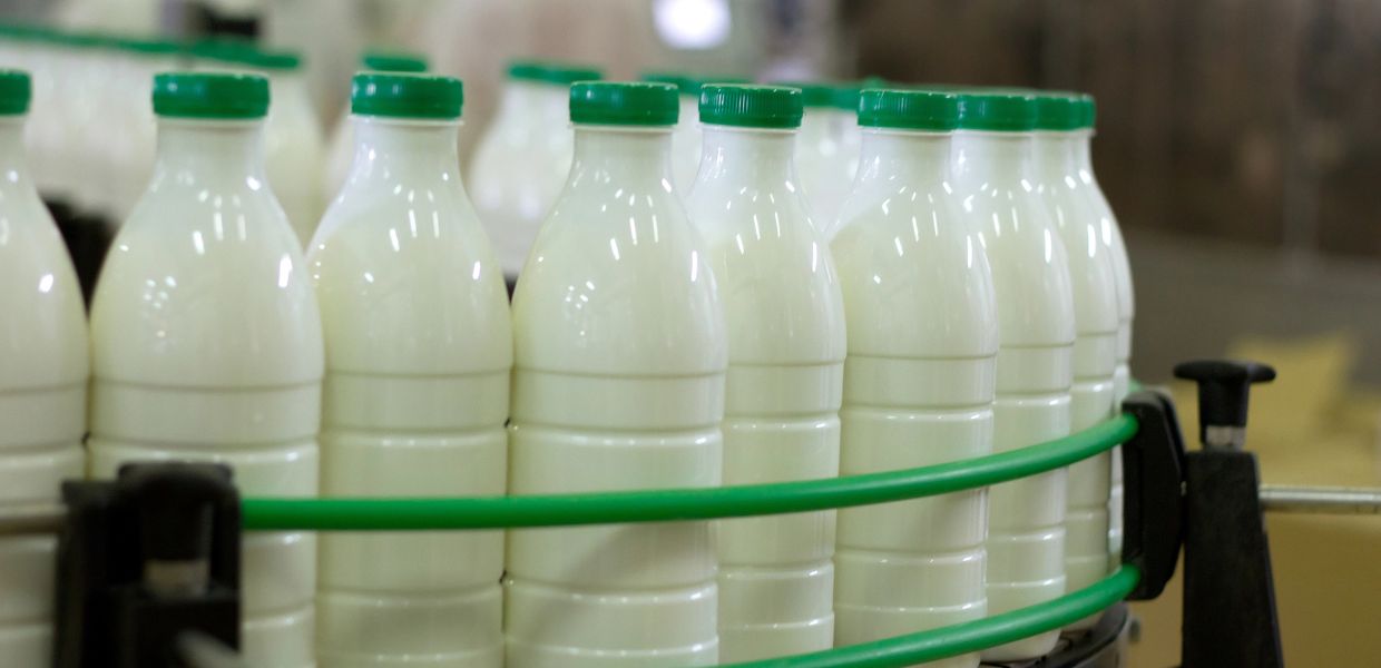 PFAS nel latte, trovate tracce in tutti i campioni analizzati da un test svizzero