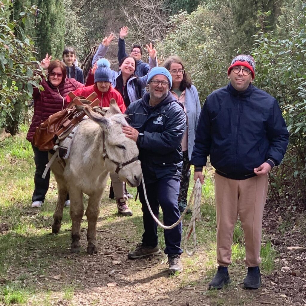 Perugia, ‘Orizzonti in campo’: agricoltura, inclusione e dignità 1 Perugia, ‘Orizzonti in campo’ agricoltura, inclusione e dignità, foto intervento assistito con cavallo