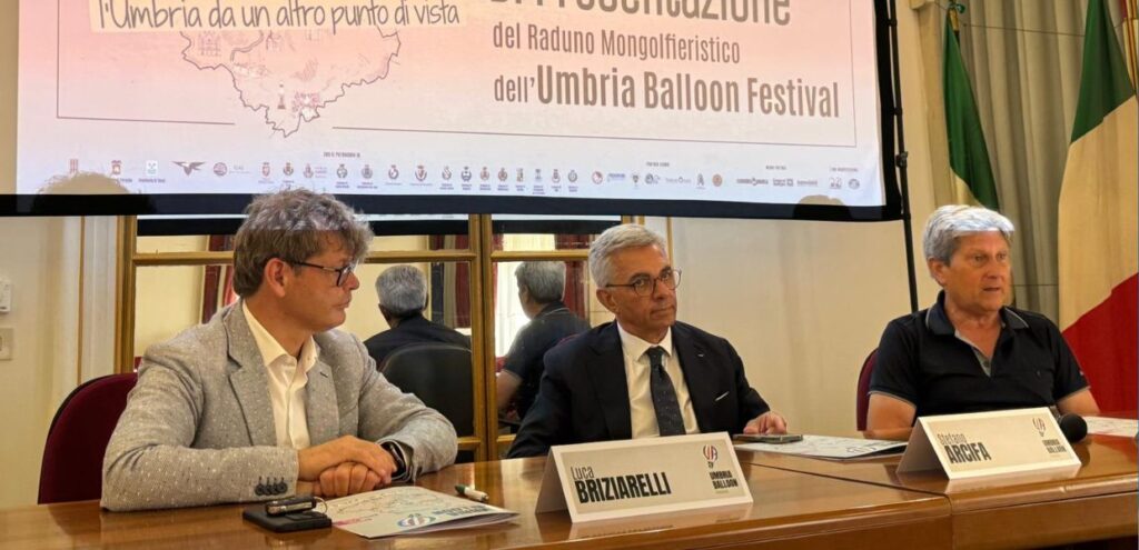 Umbria Balloon Festival: tornano le mongolfiere nei cieli umbri 1 Umbria Balloon Festival tornano le mongolfiere nei cieli umbri, conferenza presentazione