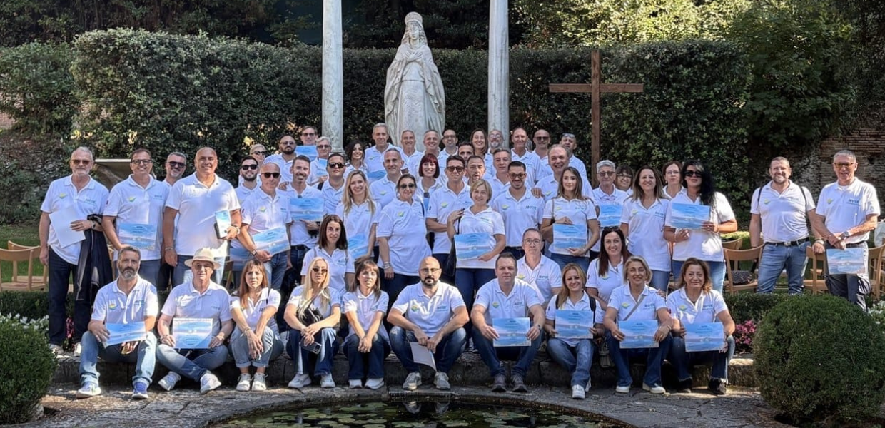 Dieci anni dopo la campagna informativa nazionale che coinvolse oltre mille piazze italiane, l’Associazione torna a mobilitarsi per la tutela dell'ambiente. E lancia il progetto 'Noi Piccoli Ambasciatori'. 